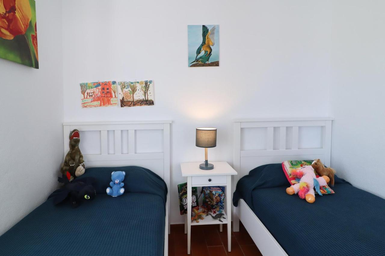 Belvedere, Family-Friendly, Nice, First-Line Apartment With Stunning Beach And Sea Views,Ac Ареналь-д'эн-Кастель Экстерьер фото