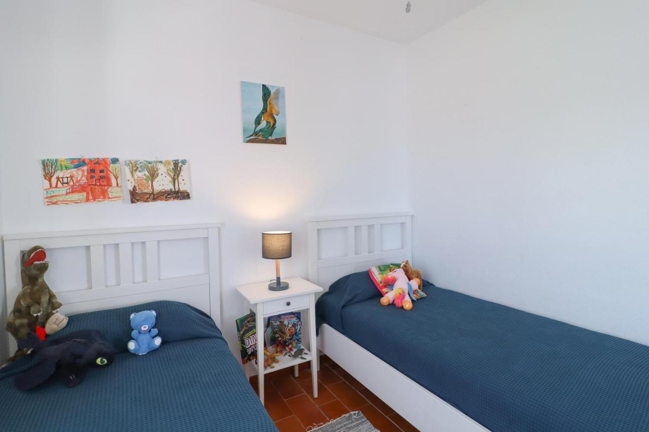 Belvedere, Family-Friendly, Nice, First-Line Apartment With Stunning Beach And Sea Views,Ac Ареналь-д'эн-Кастель Экстерьер фото